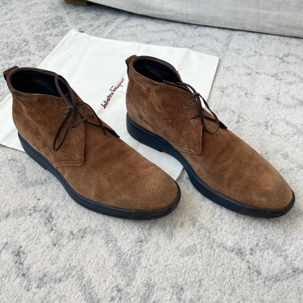 Men’s Salvatore Ferragamo suede boots, Size 9.5